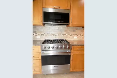19W270 Governors Trail, Oak Brook, IL 60523 - Photo 10