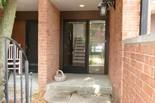 19W270 Governors Trail, Oak Brook, IL 60523 - Photo 2
