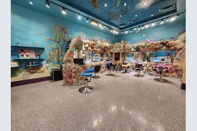 157 Yorktown Shopping Center #H, Lombard, IL 60148 - Photo 4