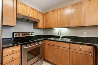 30 E Huron Street #2010, Chicago, IL 60611 - Photo 6