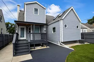 10727 S Kedzie Ave, Chicago, IL 60655 - Photo 4