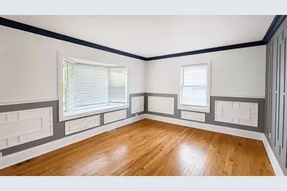 10727 S Kedzie Avenue, Chicago, IL 60655 - Photo 8