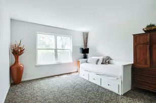 3290 Cool Springs Ct, Naperville, IL 60564 - Photo 6