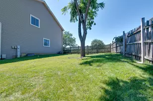 855 S Bartlett Rd, Bartlett, IL 60103 - Photo 8
