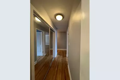 2400 W Balmoral Avenue #2G, Chicago, IL 60625 - Photo 4