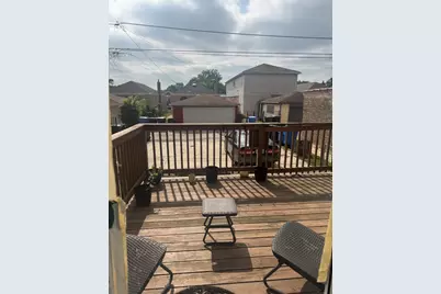 8942 S Blackstone Avenue, Chicago, IL 60619 - Photo 8