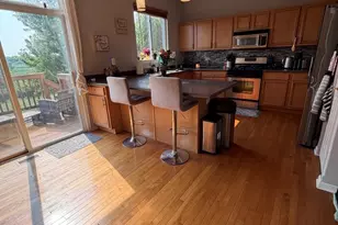 1440 W Remington Ln, Round Lake, IL 60073 - Photo 8