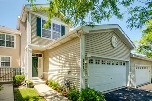 1440 W Remington Ln, Round Lake, IL 60073 - Photo 2
