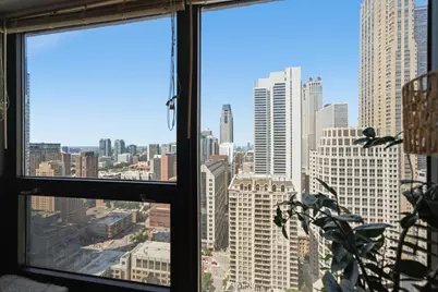 30 E Huron Street #3508, Chicago, IL 60611 - Photo 12