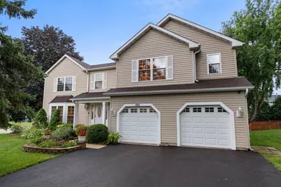 826 Pin Oak Circle, Cary, IL 60013 - Photo 1