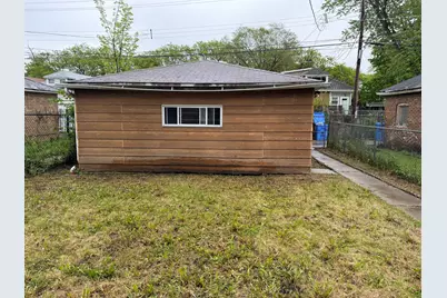 9355 S Throop Street, Chicago, IL 60620 - Photo 2