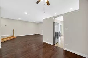 1661 Commodore Ct, Schaumburg, IL 60193 - Photo 12
