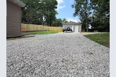 38178 N 1st Avenue, Spring Grove, IL 60081 - Photo 6