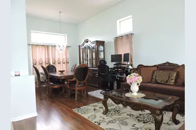 9034 Hillcrest Lane, Woodridge, IL 60517 - Photo 6