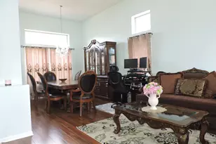 9034 Hillcrest Ln, Woodridge, IL 60517 - Photo 6