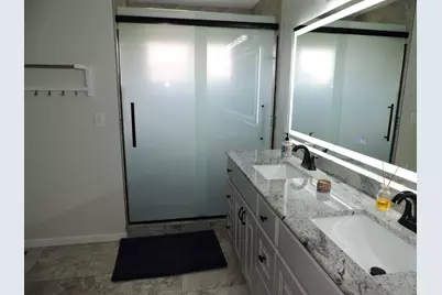 9034 Hillcrest Lane, Woodridge, IL 60517 - Photo 28