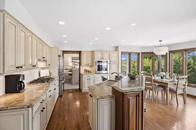 2066 Bunker Circle, Naperville, IL 60563 - Photo 12