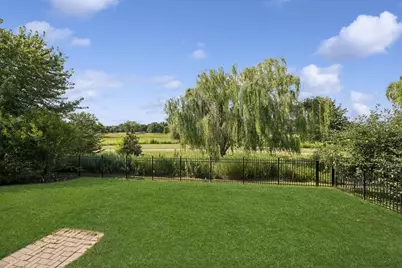 2066 Bunker Circle, Naperville, IL 60563 - Photo 20