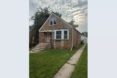 625 Emerald Avenue, Chicago Heights, IL 60411 - Photo 2