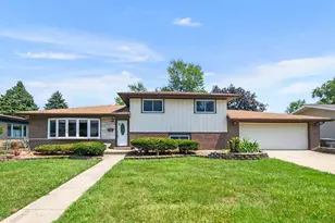 15655 Avalon Ave, South Holland, IL 60473 - Photo 2