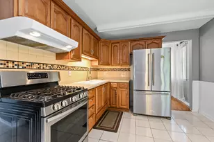 15655 Avalon Ave, South Holland, IL 60473 - Photo 8