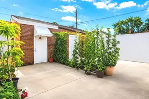 6952 W Summerdale Ave, Chicago, IL 60656 - Photo 6