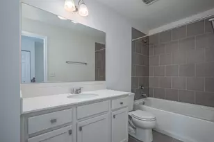 857 Finley Dr, Aurora, IL 60504 - Photo 18