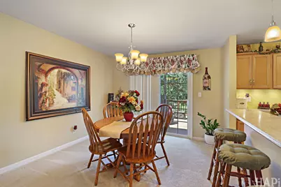 4902 Pyndale Drive, McHenry, IL 60050 - Photo 8
