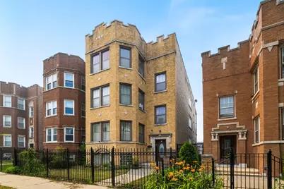 6318 N Bell Avenue, Chicago, IL 60659 - Photo 1