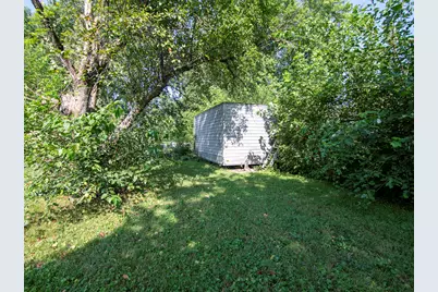 2694 W 3000S Road S, Kankakee, IL 60901 - Photo 18