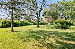 2694 W 3000S Road S, Kankakee, IL 60901 - Photo 16