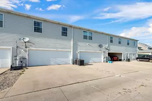 88 E S Ave, Cortland, IL 60112 - Photo 24
