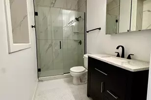 919 W Irving Park Rd, Chicago, IL 60613 - Photo 4