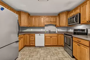 1301 Westfield Dr, Champaign, IL 61821 - Photo 12