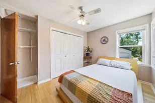 3123 W Howard St, Chicago, IL 60645 - Photo 14