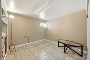 3123 W Howard St, Chicago, IL 60645 - Photo 24