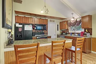 214 Augusta Dr, McHenry, IL 60050 - Photo 6