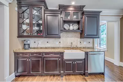 8N669 Edgewood Road, Elgin, IL 60124 - Photo 16