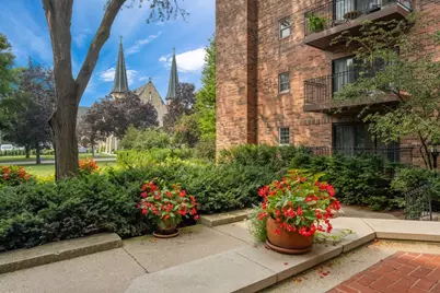 1503 Oak Avenue #410, Evanston, IL 60201 - Photo 2
