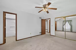 1882 N 3051st Rd, Ottawa, IL 61350 - Photo 10