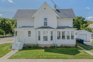 3 Madison St, Algonquin, IL 60102 - Photo 2
