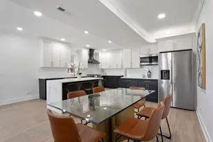2456 W Huron St, Chicago, IL 60612 - Photo 12