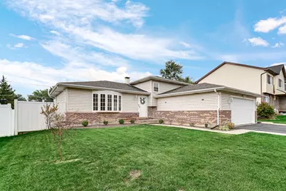 431 Polo Club Drive, Glendale Heights, IL 60139 - Photo 2
