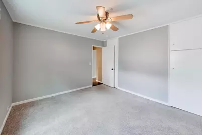 1706 Illinois Road, Northbrook, IL 60062 - Photo 18