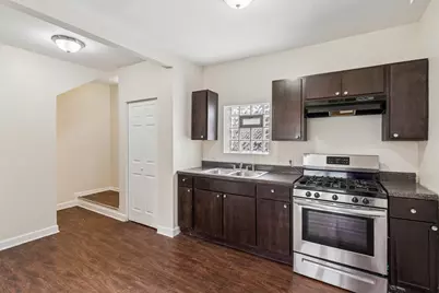 8725 S Constance Avenue, Chicago, IL 60617 - Photo 4