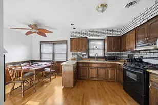 3936 W 107th St, Chicago, IL 60655 - Photo 6