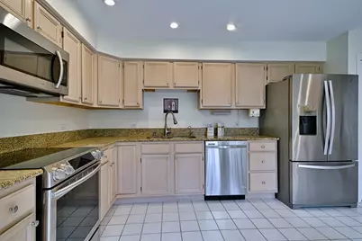 452 Park Barrington Drive, Barrington, IL 60010 - Photo 10