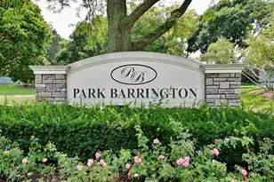 452 Park Barrington Dr, Barrington, IL 60010 - Photo 2