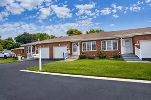 11455 Crossings Ct, Alsip, IL 60803 - Photo 1