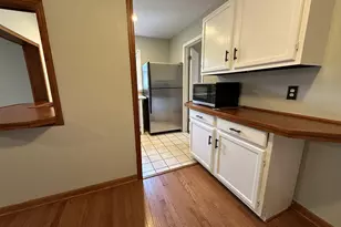 37 S Heather Dr, Crystal Lake, IL 60014 - Photo 6